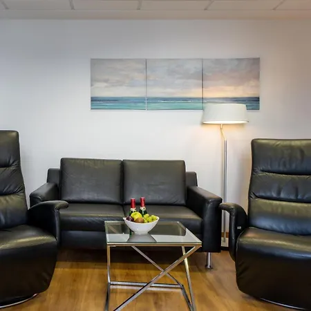 Haus 4 Jahreszeiten- Fruehling Mit Terrasse, Bio-kamin Und 2 Schlafzimmer * Karlshagen