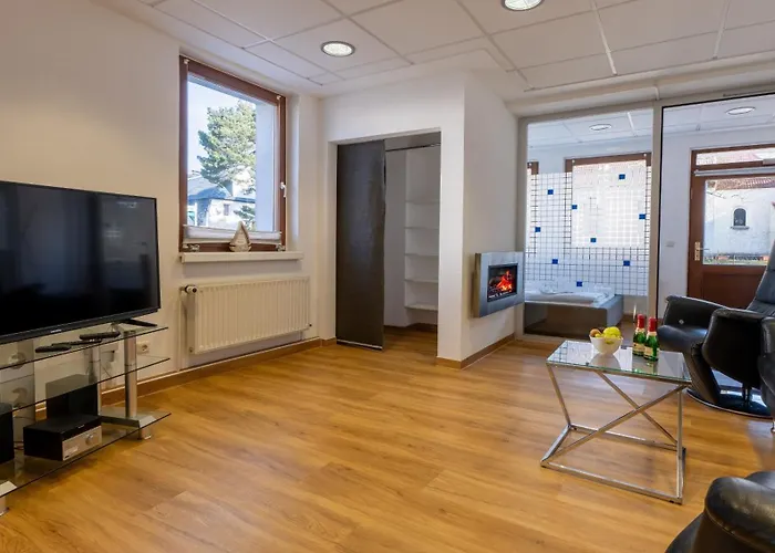 Apartment Haus 4 Jahreszeiten- Fruehling Mit Terrasse, Bio-kamin Und 2 Schlafzimmer *